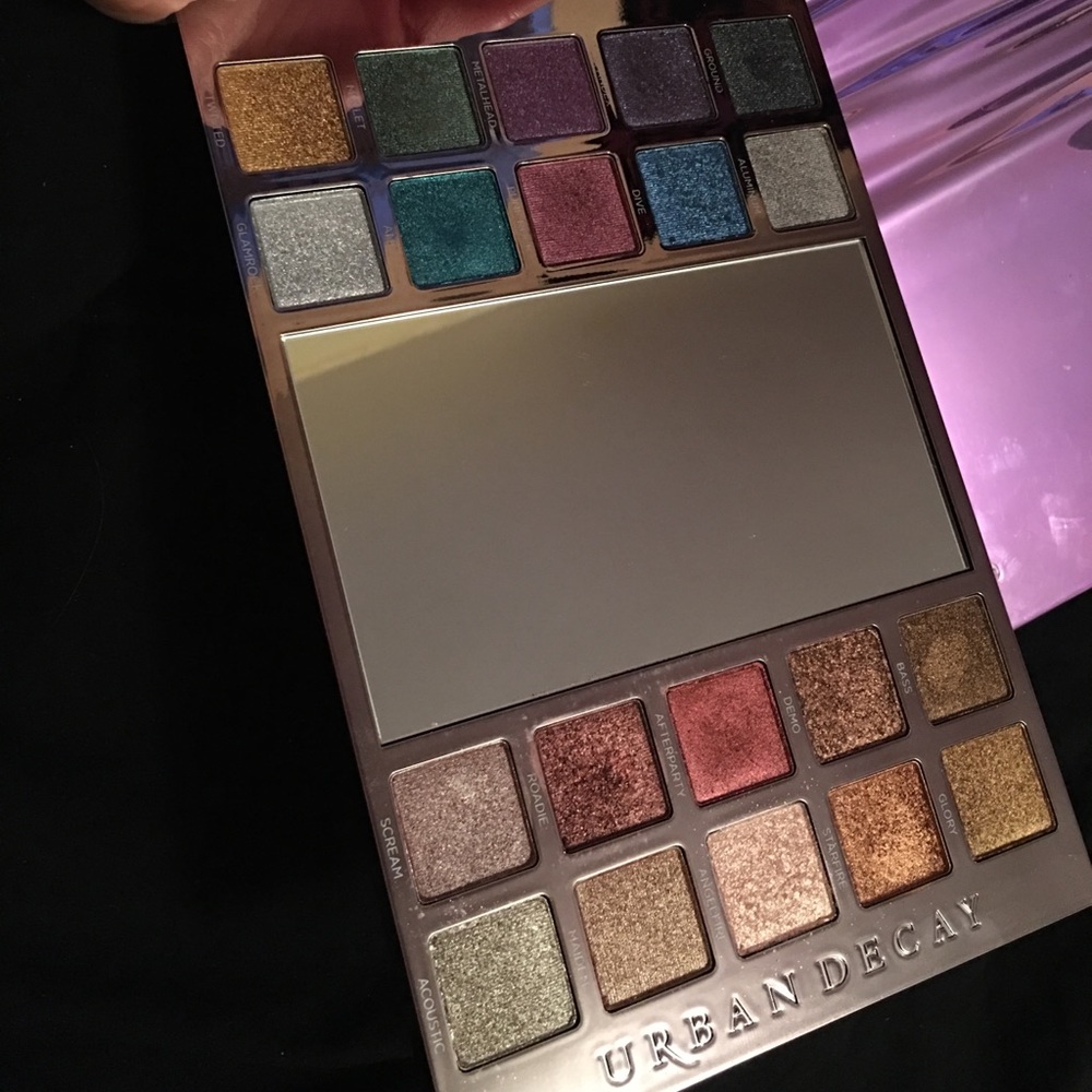Urban Decay Heavy Metals Palette - used